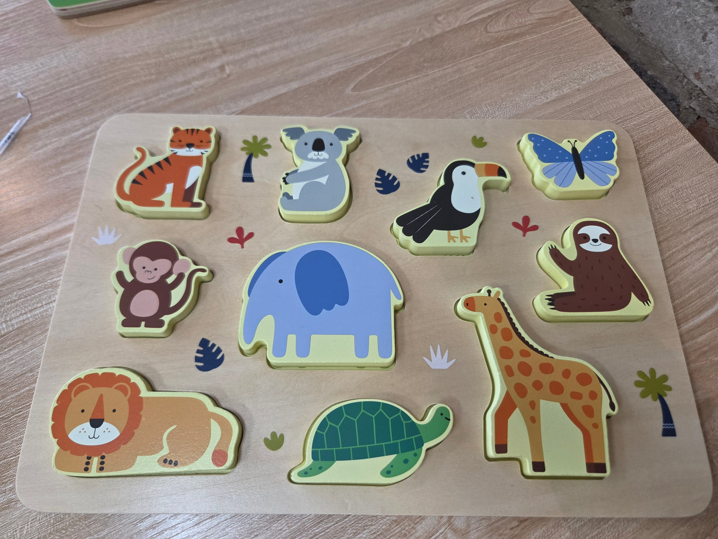 Wooden Animal Puzzle EUC #91B