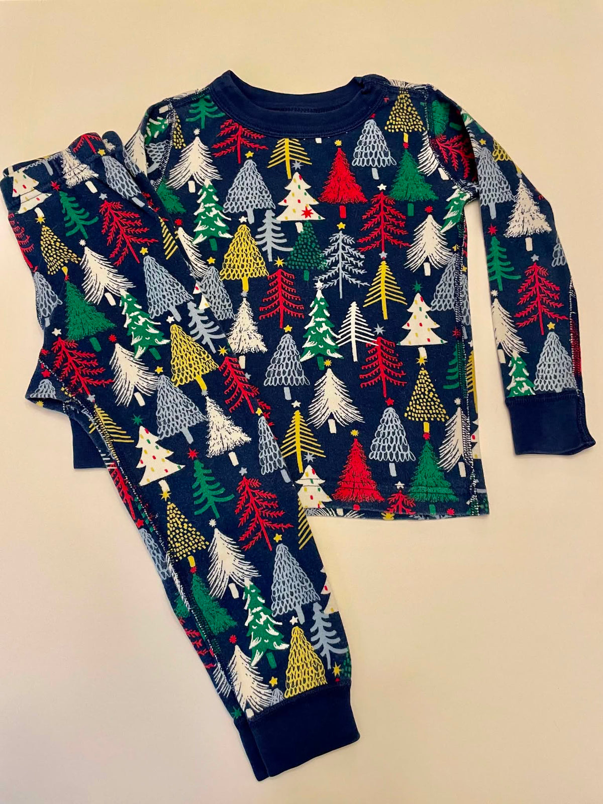 #54 - Girls/Boys 5 Hanna Andersson Christmas Tree Pajamas