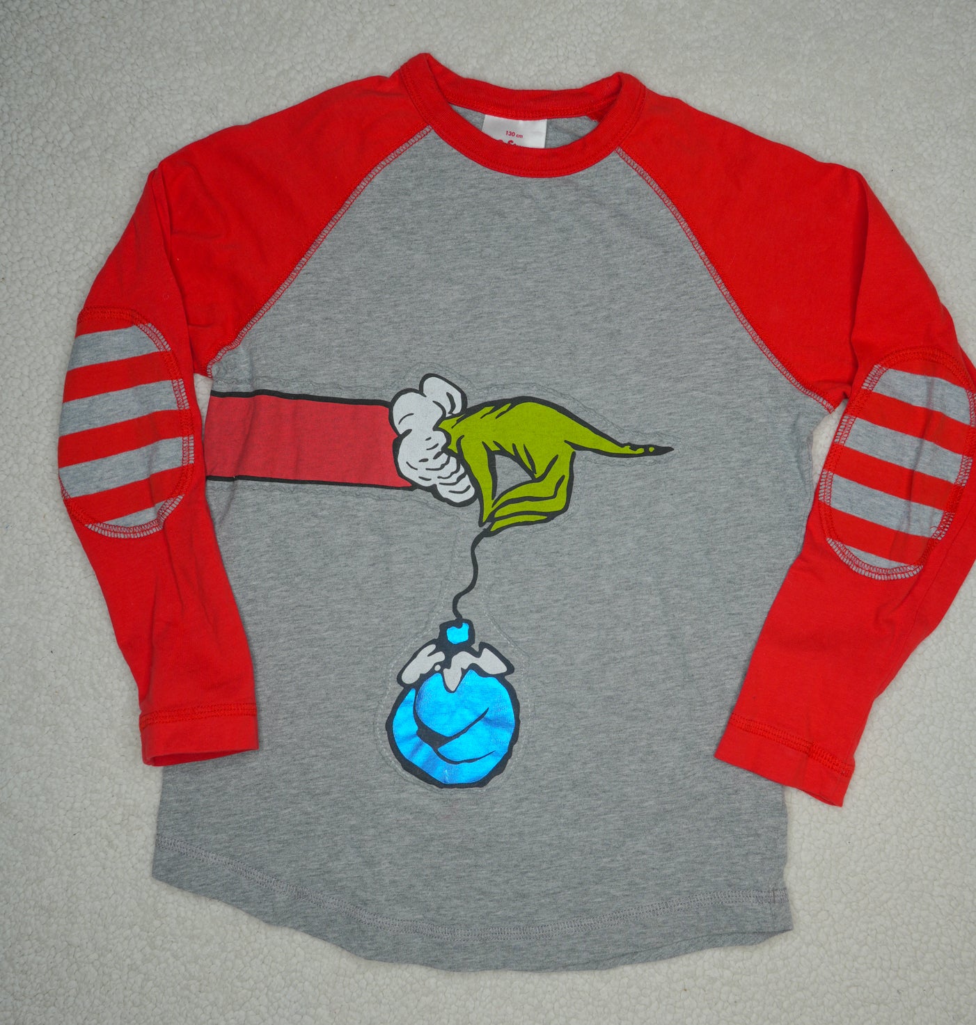 #31 Child's Hanna Andersson Grinch Long Sleeve, Size 130 (7)