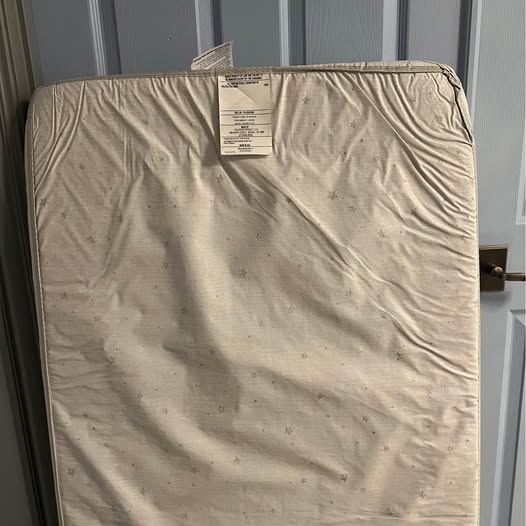 Pottery Barn Kids Crib Mattress, Mattress Cover, Sheet (Not Crib)