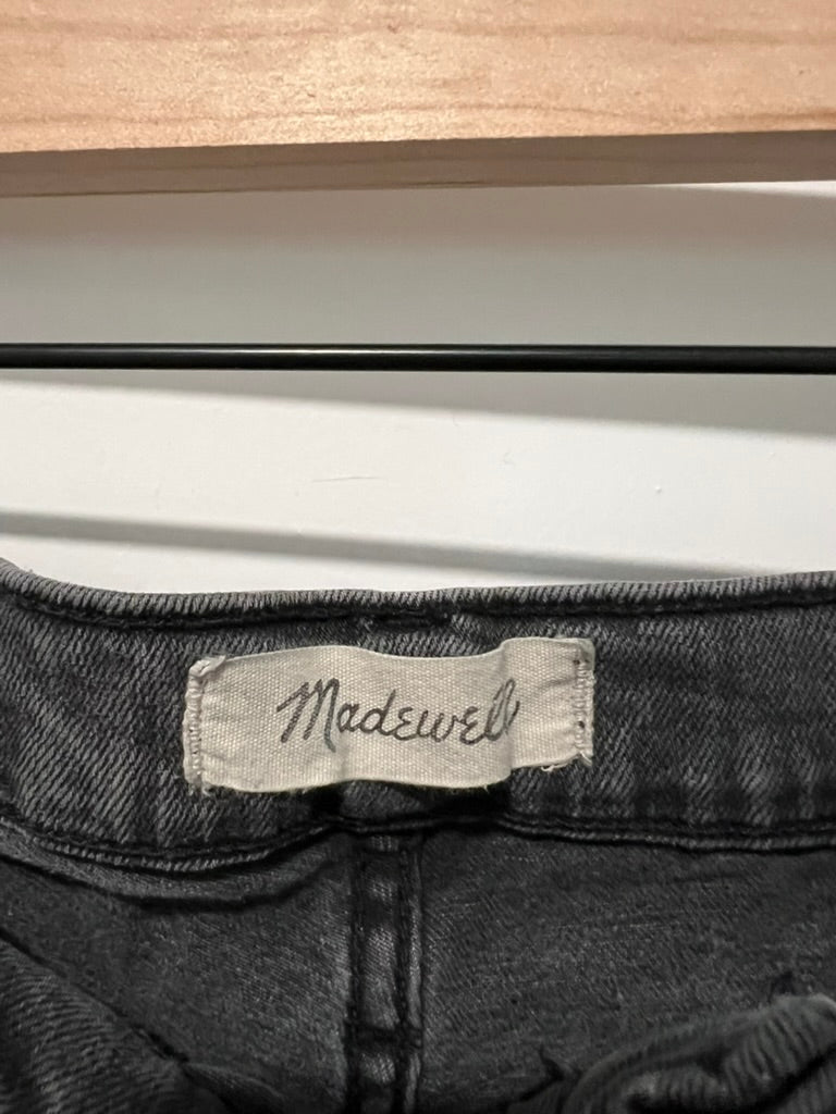 Seller #76 - Madewell The Mom Fit Jeans Womens Sz 27 High Rise Black Wash Distressed Preppy