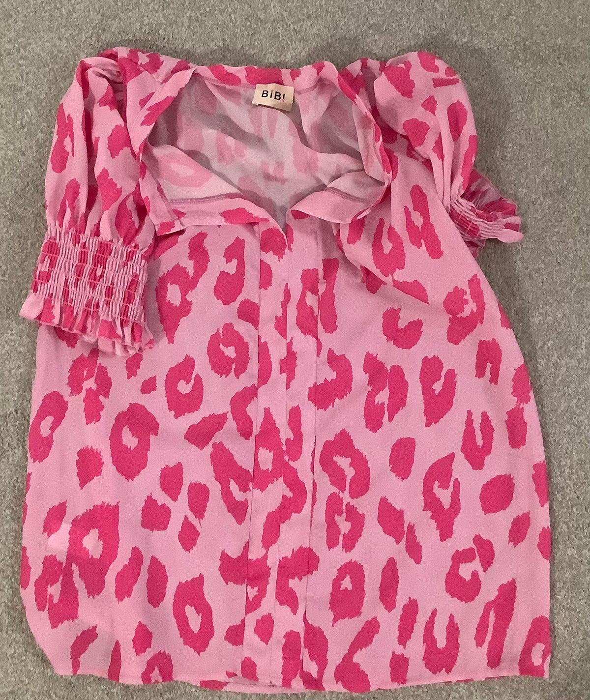 #130 Bibi Pink Leopard Blouse Sz M