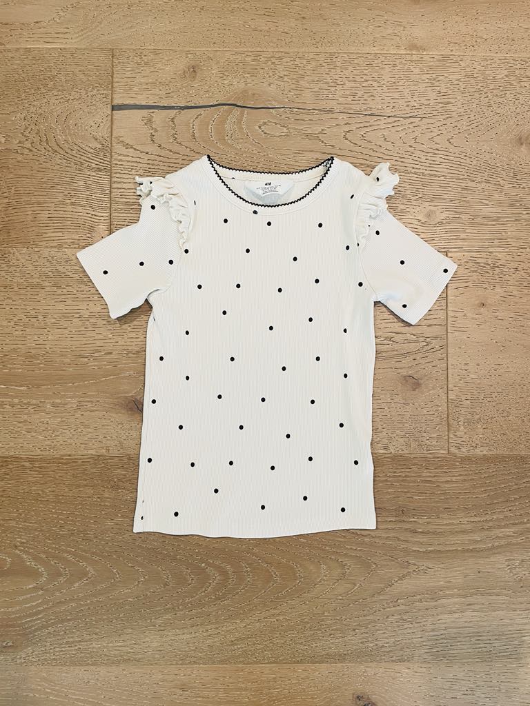 #222 NWOT H&M Girls 6 Cream with Black Polka Dot and Ruffle Shoulder T-Shirt