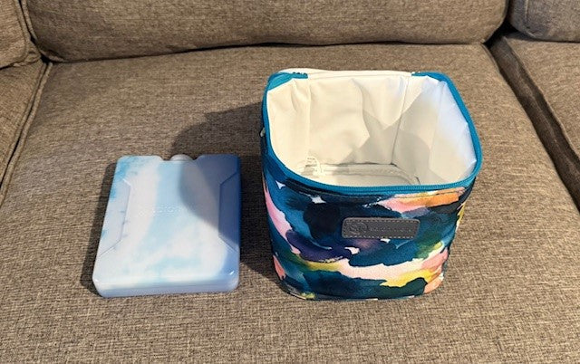 Seller #79 | Sarah Wells Breastmilk storage cooler (With ice pack) REDUCED