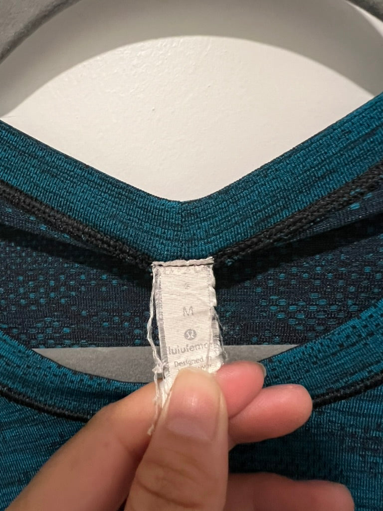 Seller #76 - Lululemon Metal Vent Tech Short-Sleeve Shirt - Size Medium