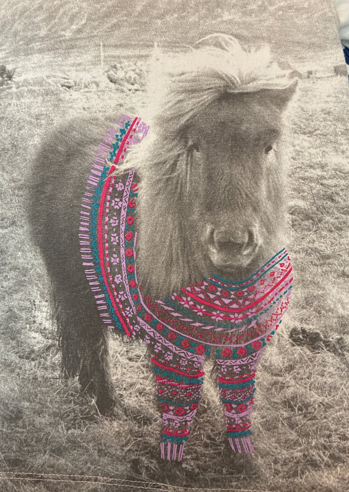 Seller 76 Tea Horse Top Size 7