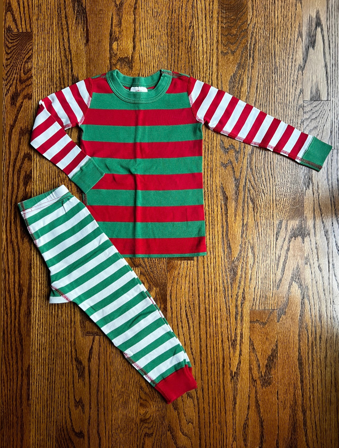 Seller #115 - REDUCED Hanna Andersson Gender Neutral 3T / 90cm Red & Green Striped Holiday Pajamas, VGUC