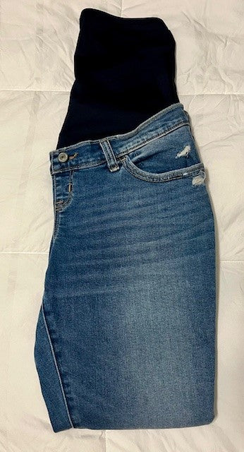 Seller #79 | Abercrombie & Fitch Maternity Skinny Jeans | Size 30/10R REDUCED