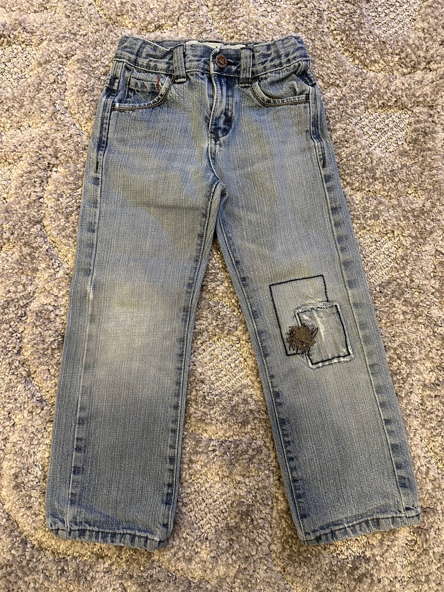 #16 OshKosh Jeans - Boys 5T