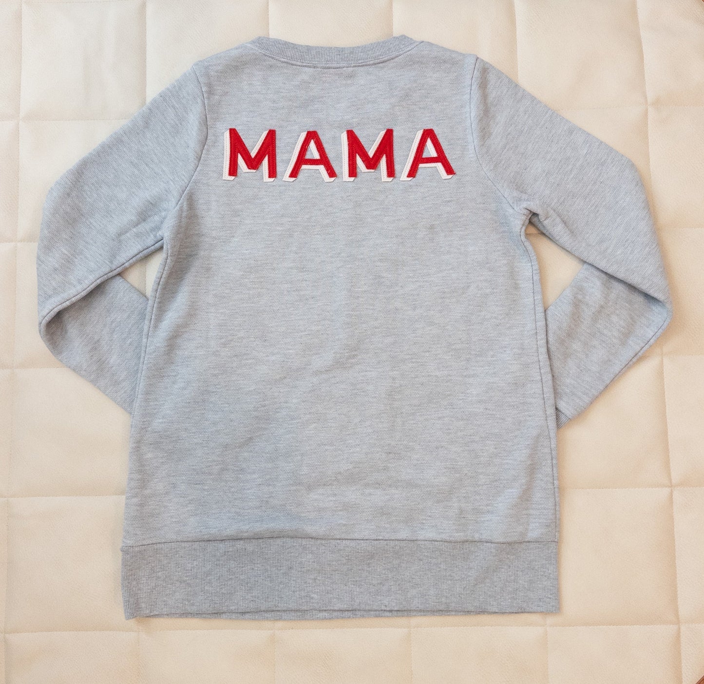 #152 Ingrid & Isabel XS maternity mama sweatshirt - NWOT
