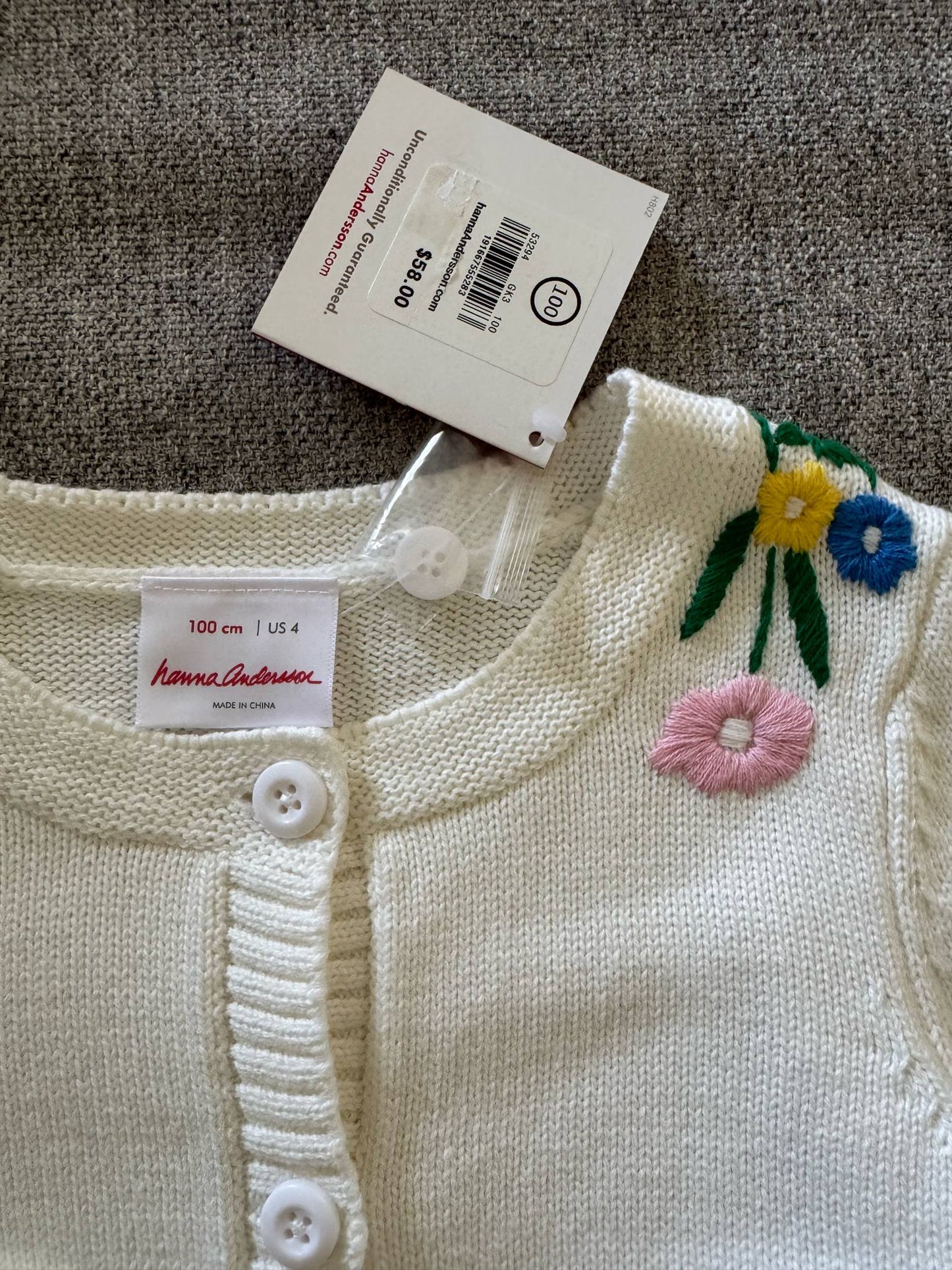 REDUCED #92 Girls size 4 t NEW Hanna andersson white spring flower button sweater