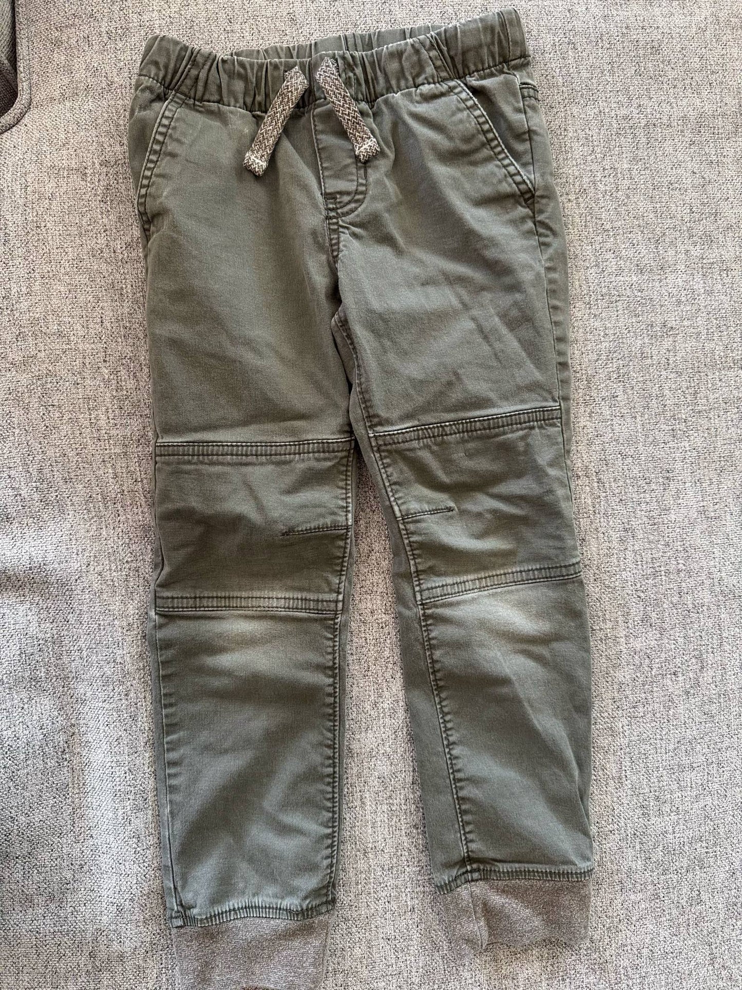 REDUCED #92 boys Cat jack 5 t green drawstring pants