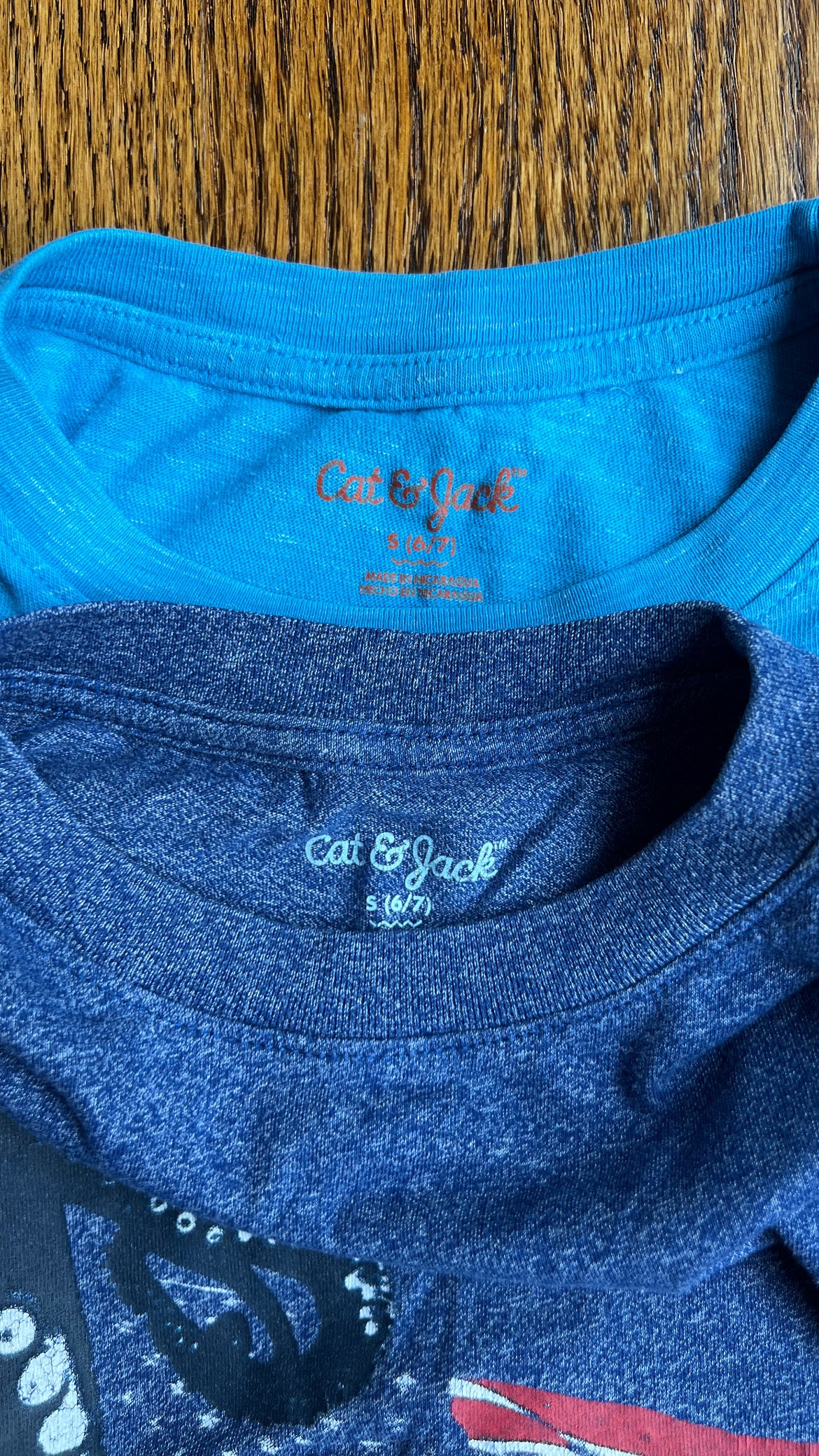 Seller #115 - Cat & Jack Boys Small (6/7) T-Shirt Bundle (Set of 2, Blue Octopus & Shark), GUC