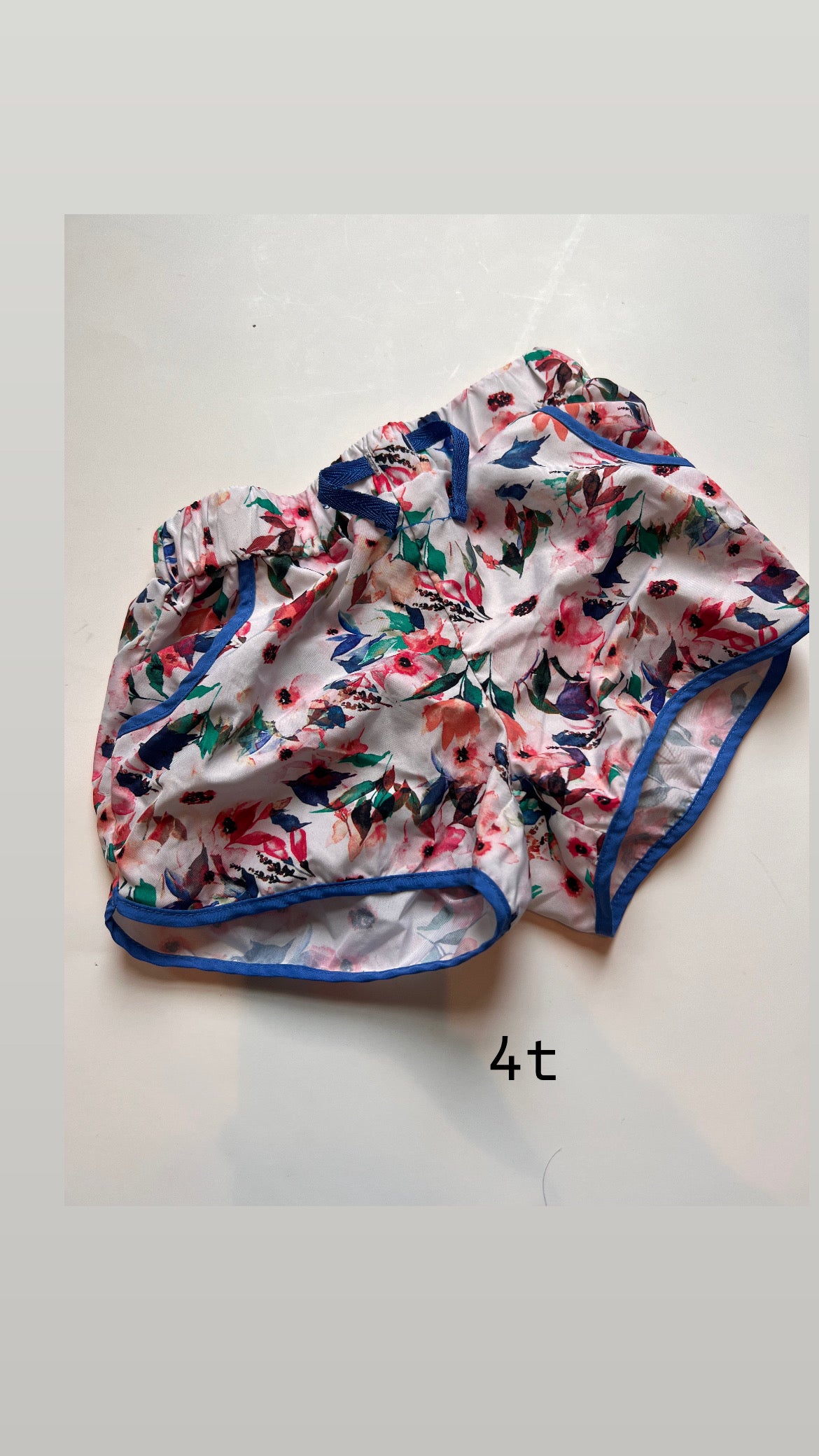 178 4T floral athletic shorts