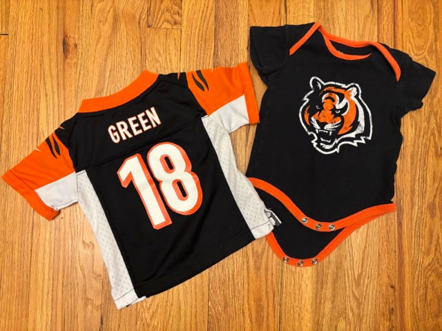 Seller 34 - 12 mo Bengals gear