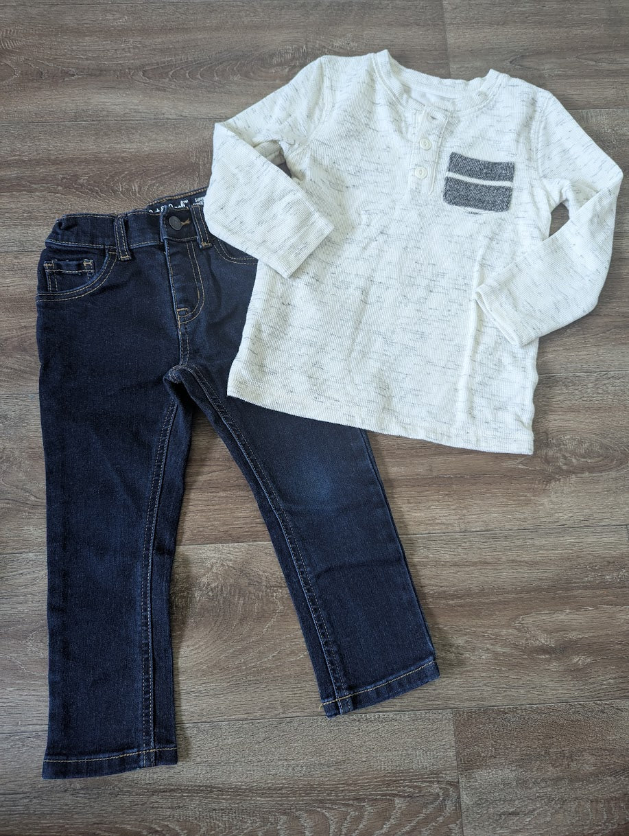 #144 - Boys Outfit Size 3T