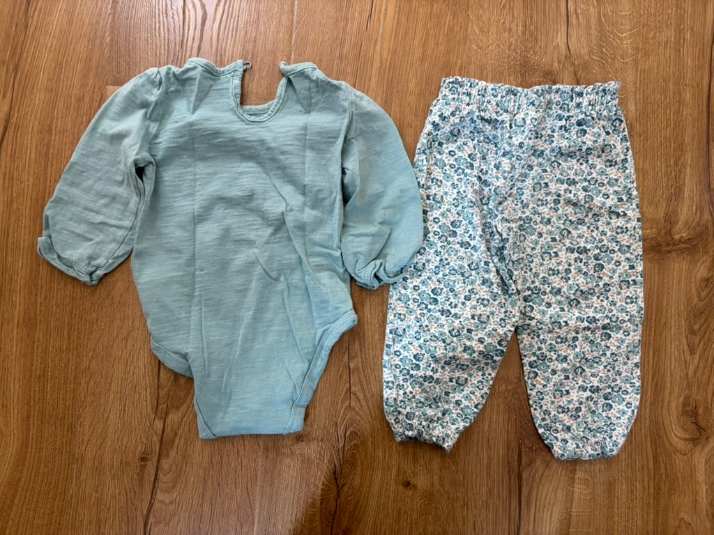 #6 - Carters Girls Teal Floral Outfit - 18 months
