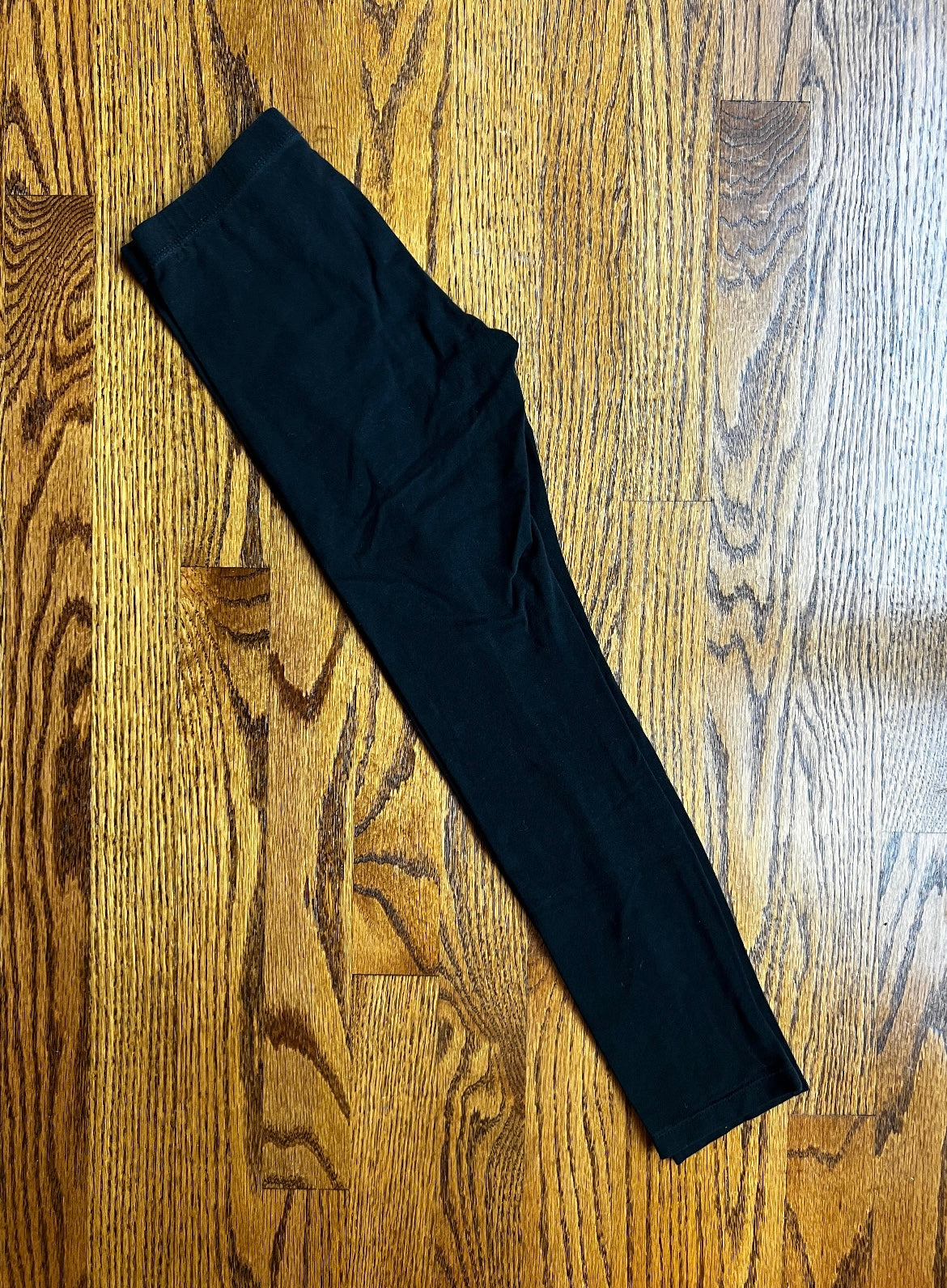 Seller #115 - Cat & Jack Girls 7/8 (M) Black Leggings, GUC
