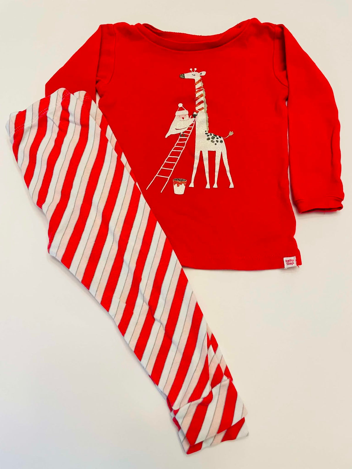 #54 - Girls 18-24M Gap Christmas Giraffe Pajamas