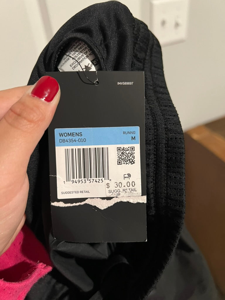 Seller #76 - Women's Nike Shorts NWT - Black with White Logo - Size Medium