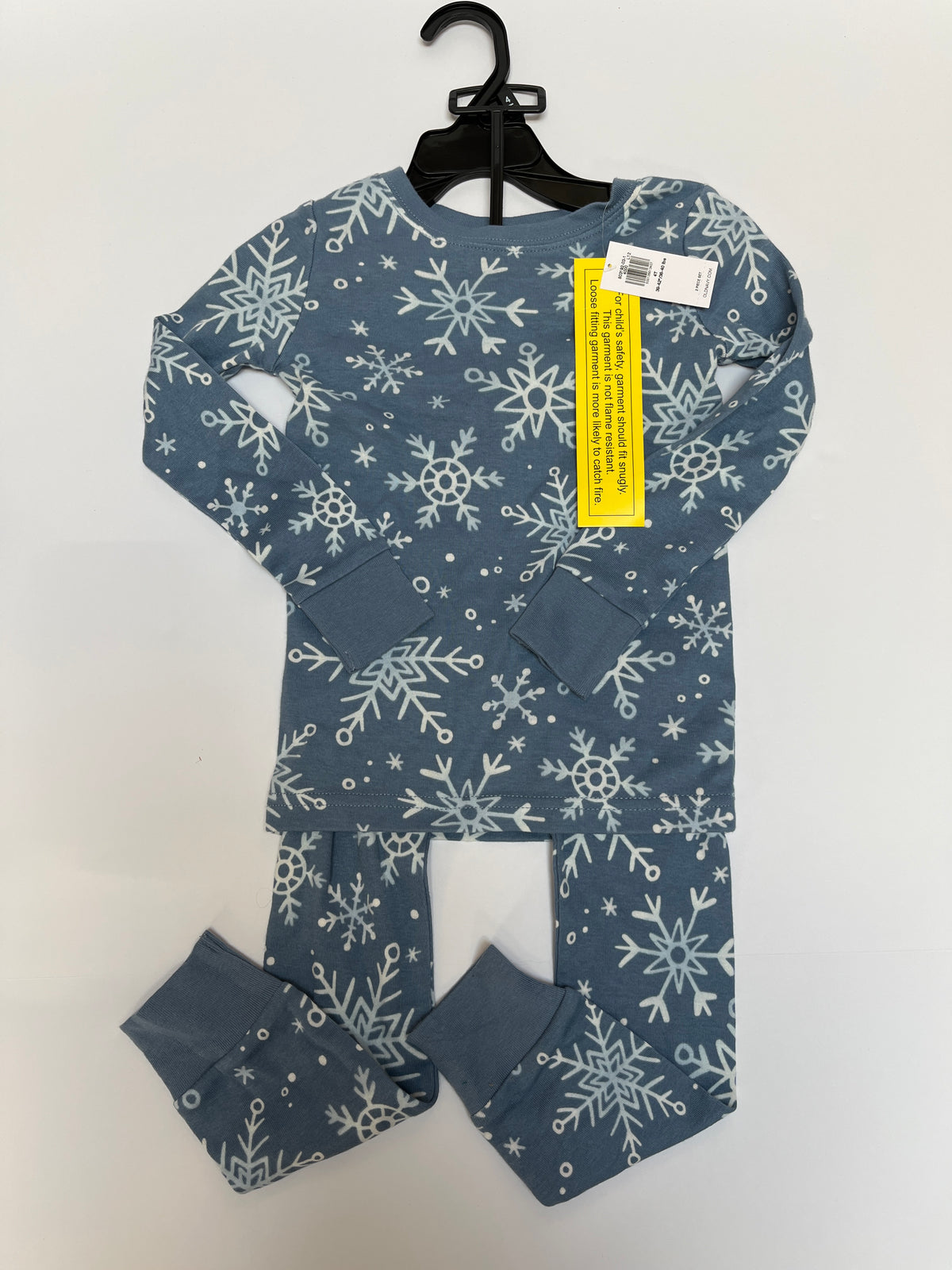 #150 boys 4t old navy blue snowflake pajamas new with tags