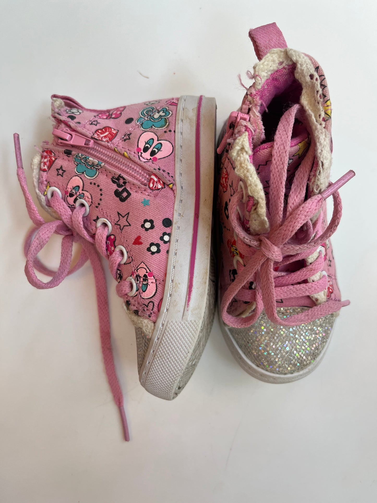 Seller #20 6c Minnie Mouse sneakers