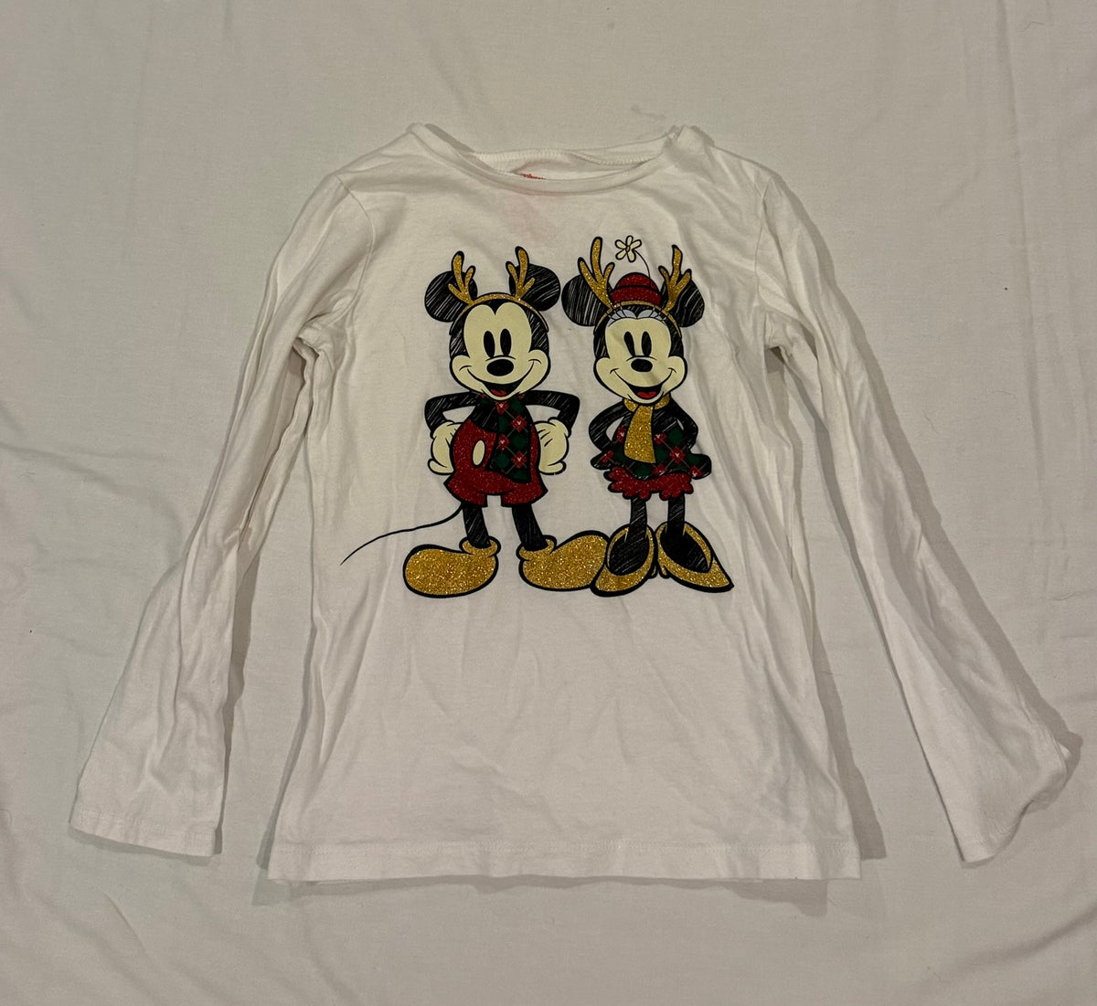 Seller #142 Girl's size 8 Minnie & Mickey Reindeer