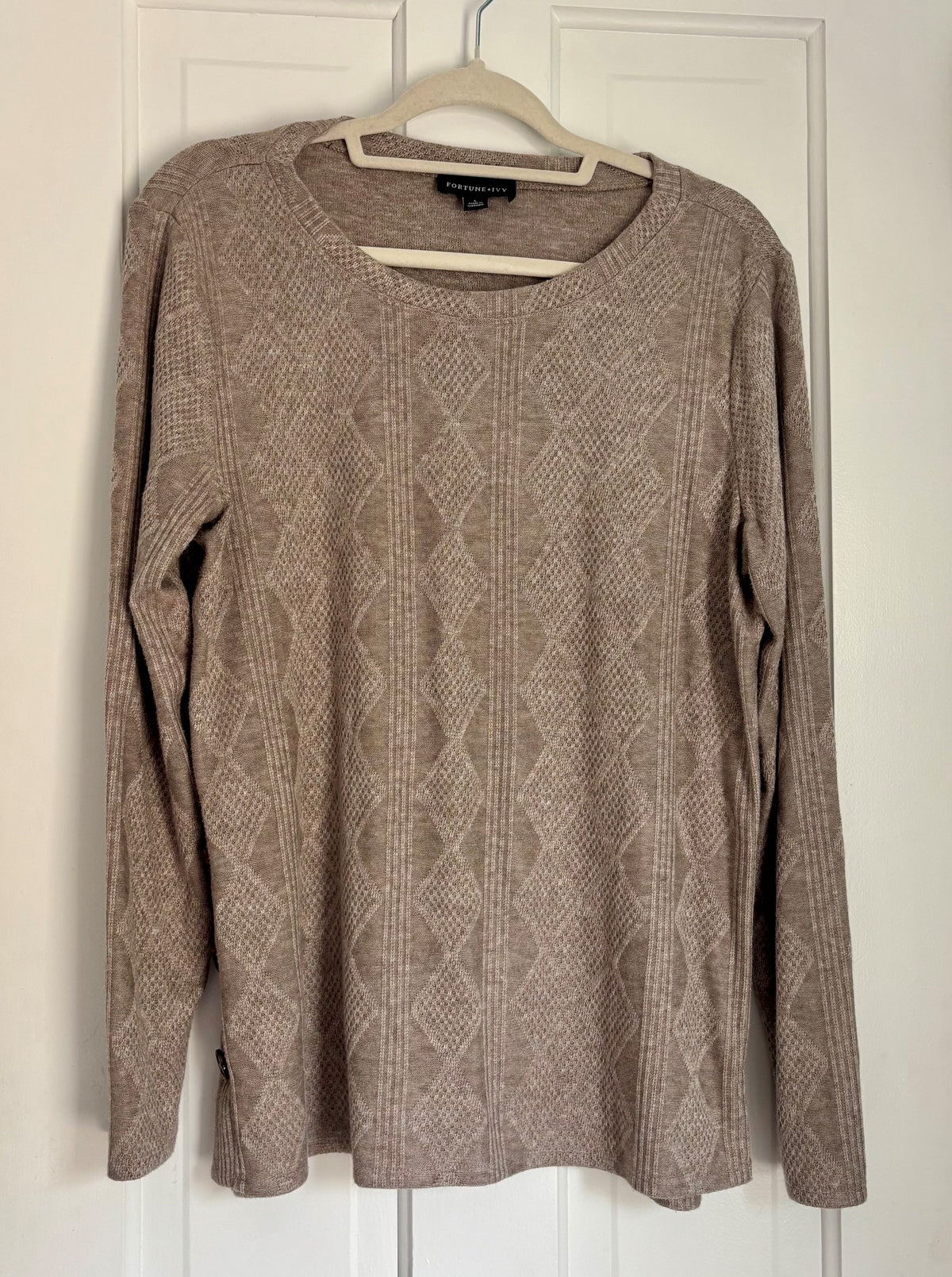 #154 Fortune and Ivy Lightweight Sweater Women's XL EUC