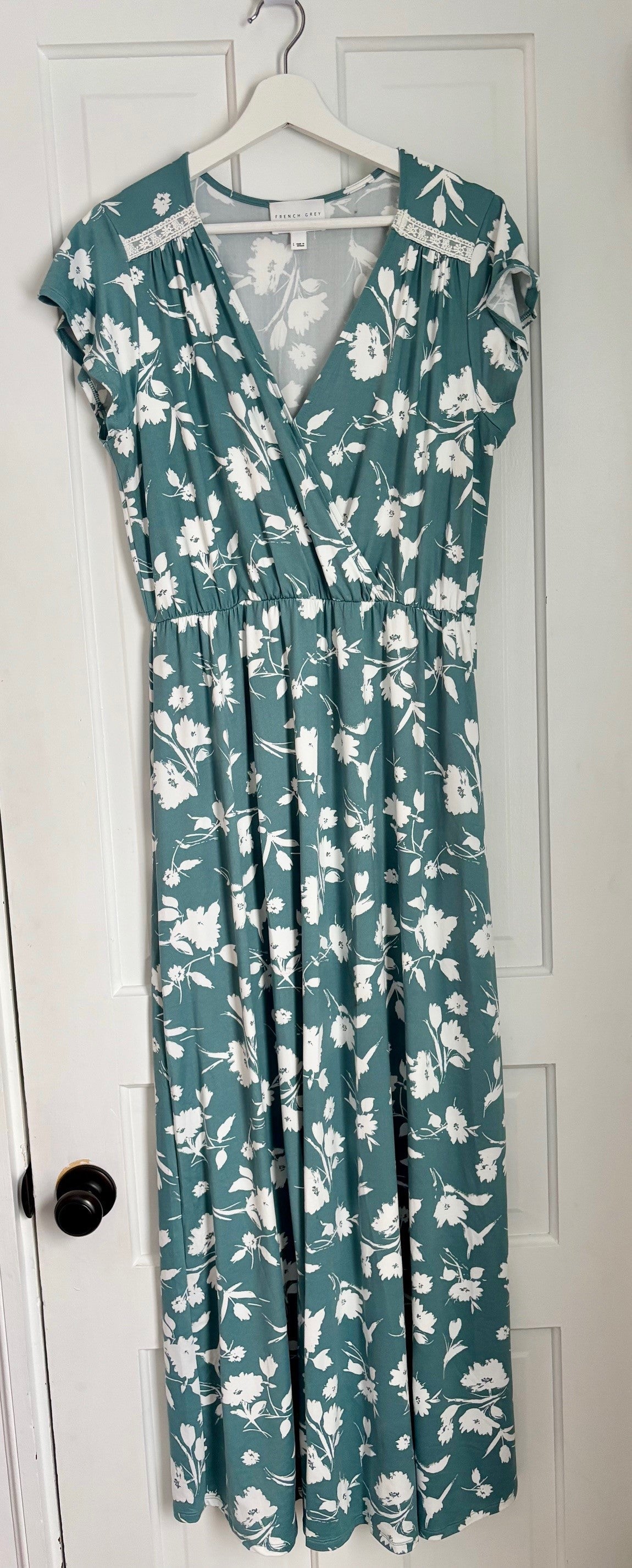 #43 French Grey Maxi Dress Women's L EUC *REDUCED