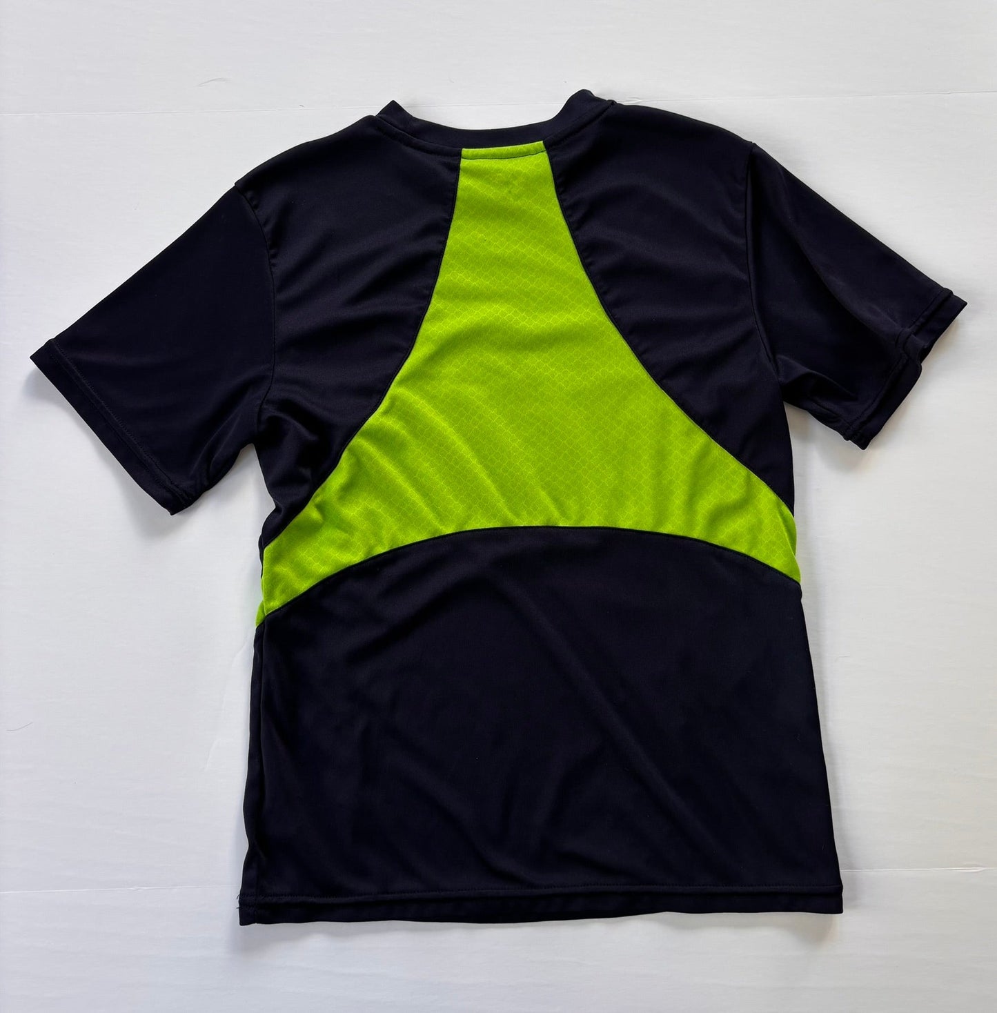 #84 Champion Performance Short Sleeve Athletic Navy Shirt Boys Size M