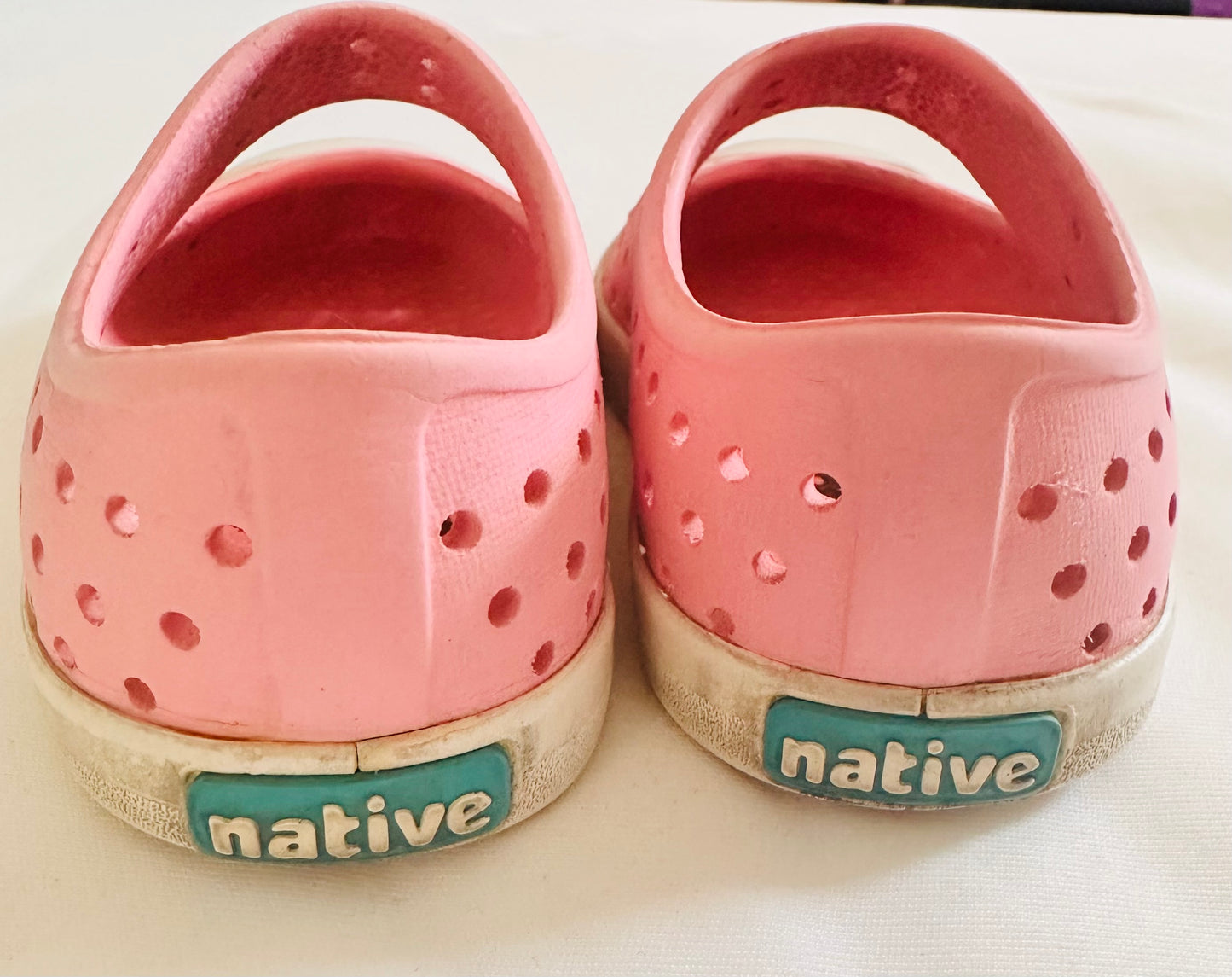 Seller #114 - Girls Natives Toddler Size 8