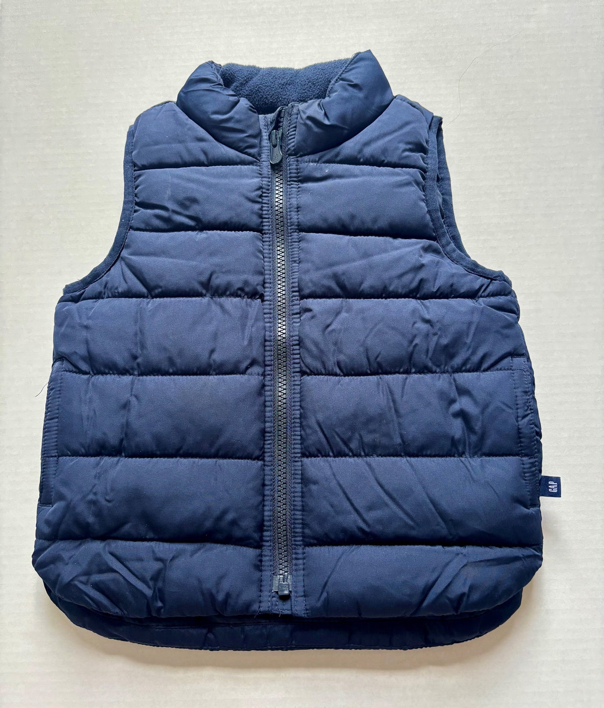 #154 Gap Vest Boys 2T EUC