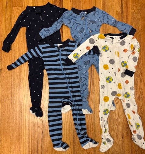 Seller 34 - 12 mo Gerber footed sleepers