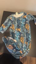 #29 Girls 0-3 mo Gown EUC
