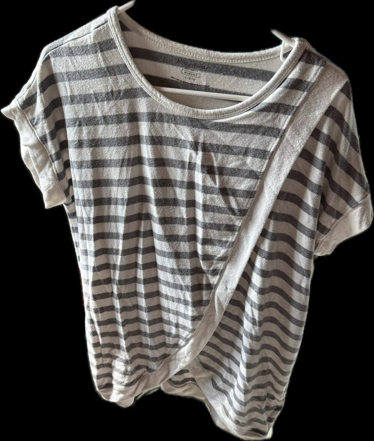 #20 Motherhood Maternity gray and white striped nursing top size L GUC