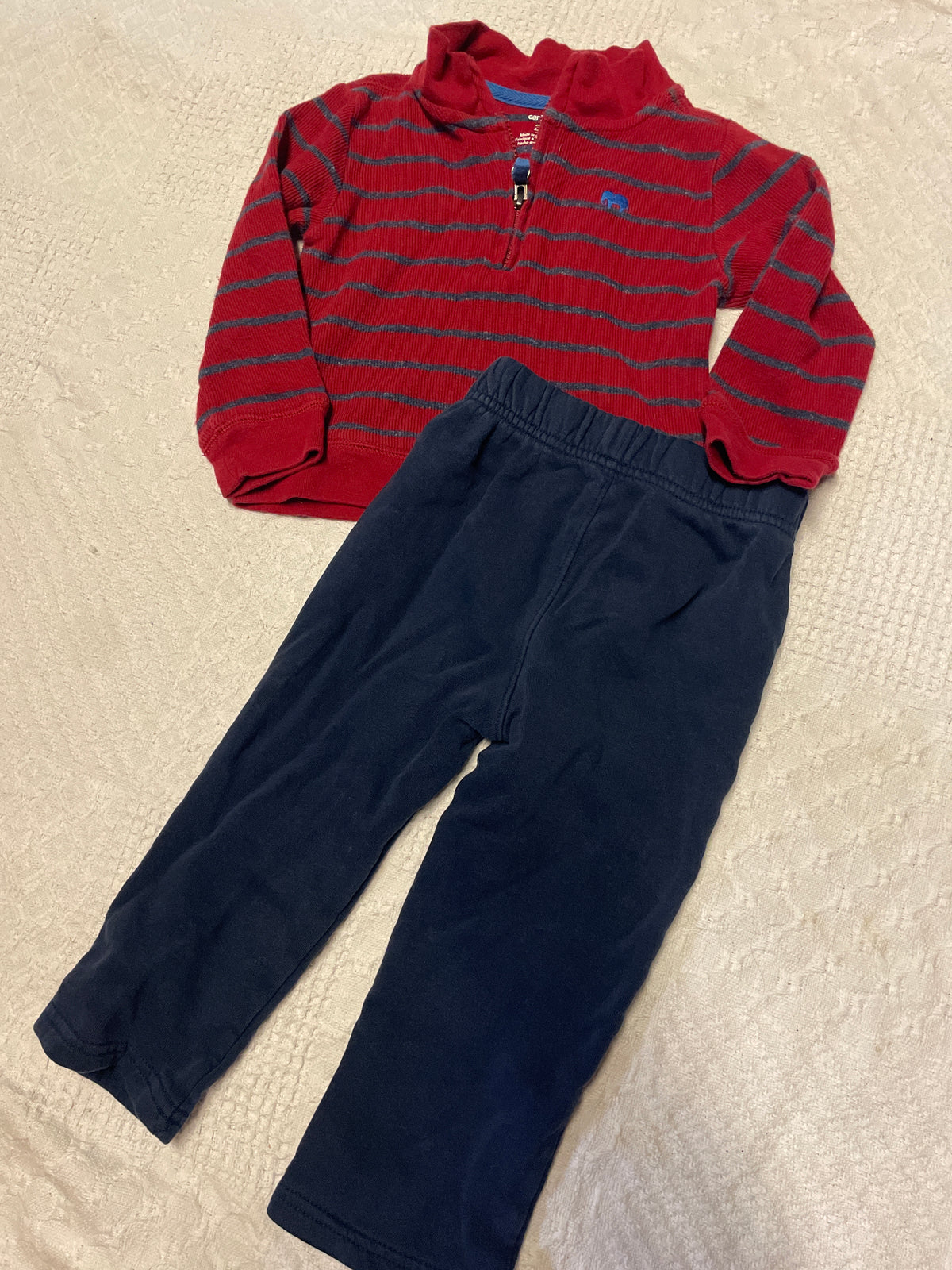 Seller #57 Boys 2t quarter zip outfit