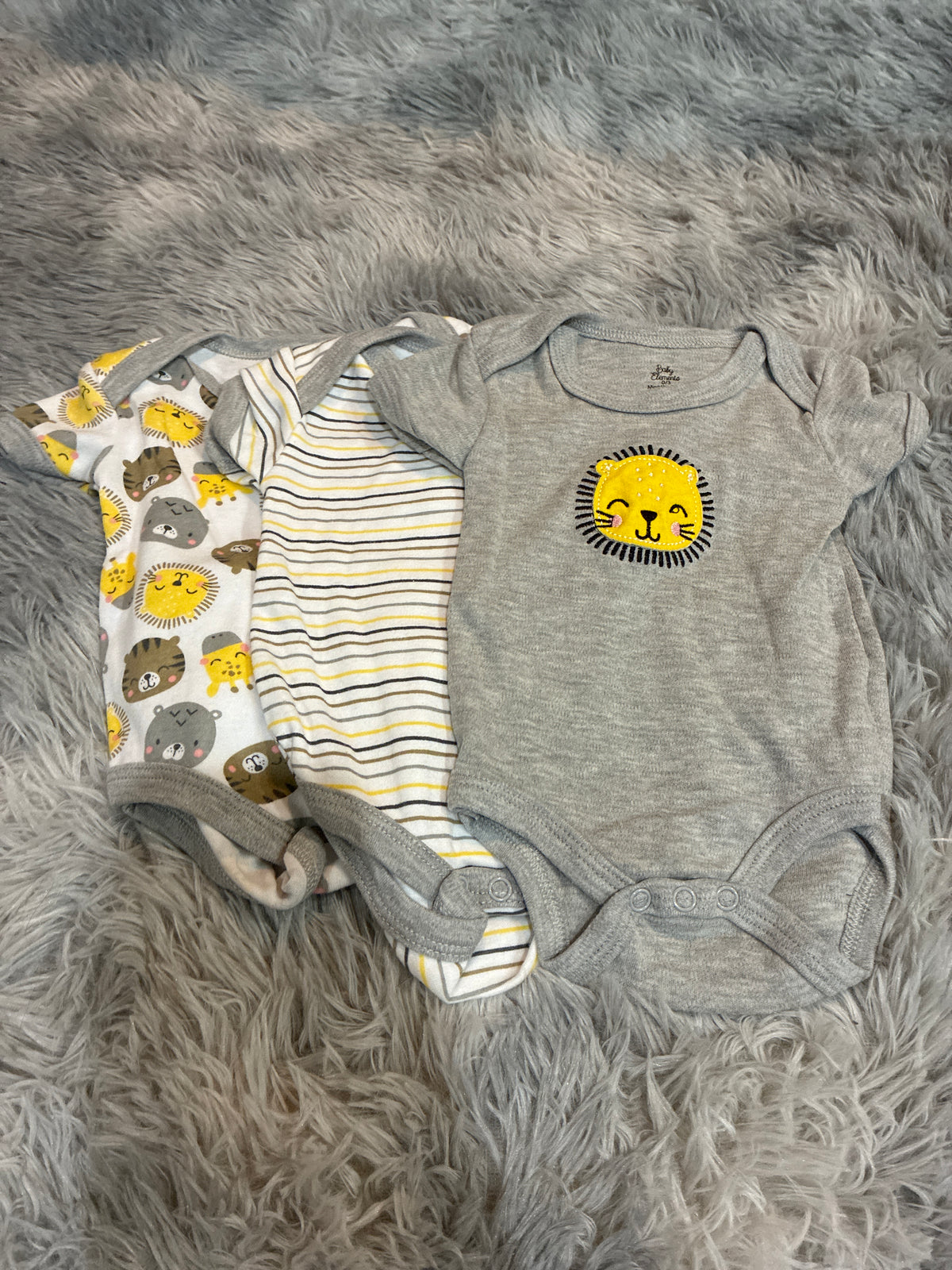 SCO46- baby elements- short sleeve onesies simple- gender neutral-0-3 months- 3 pack