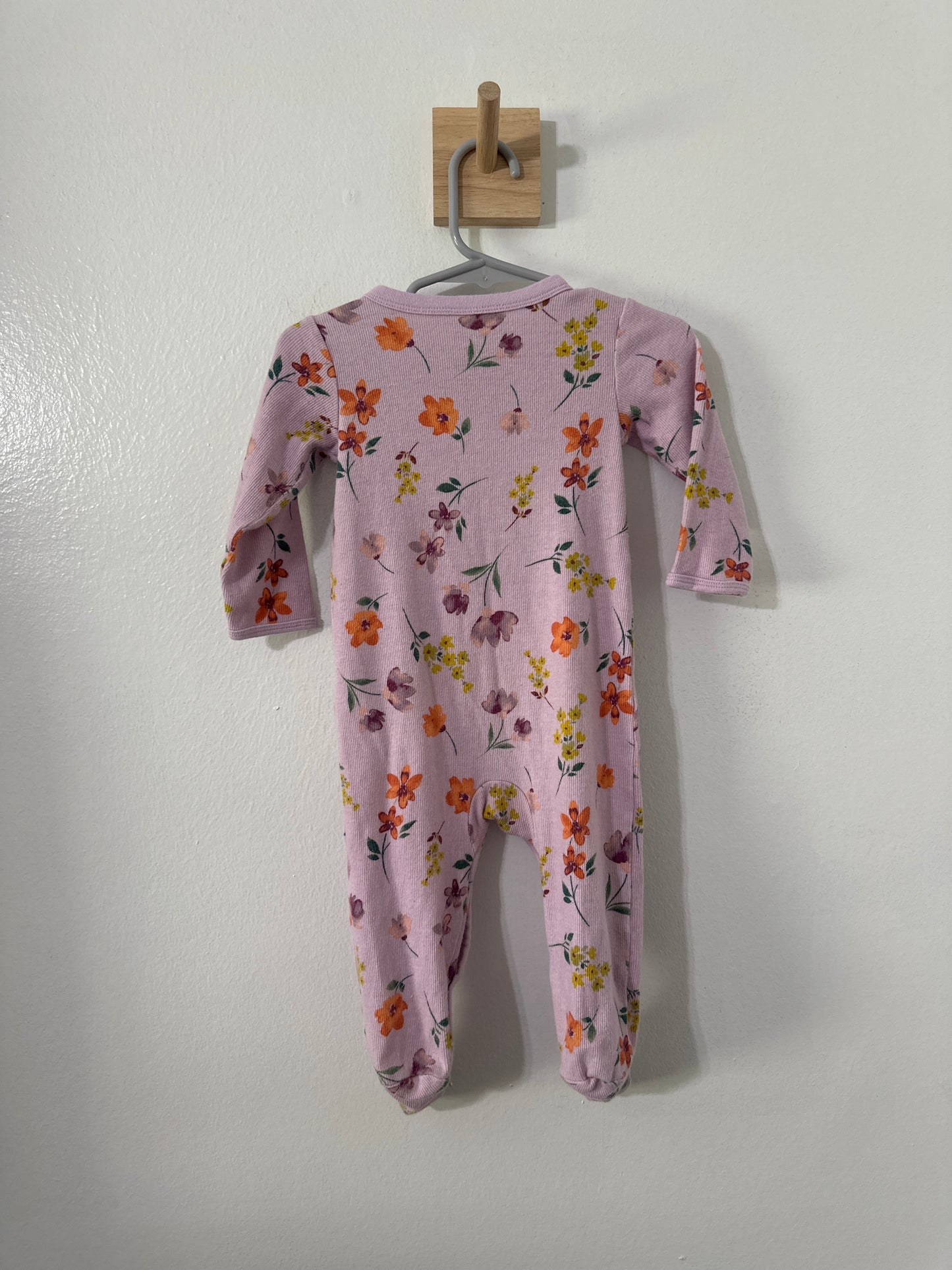 #111 Carters Girls Purple Floral Onesie 9 Month