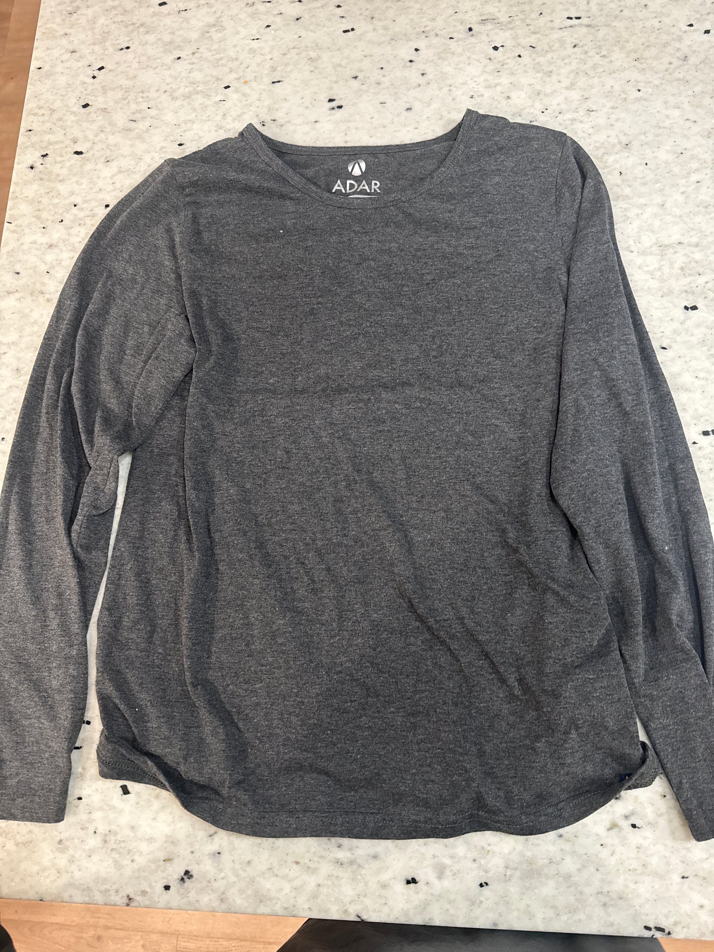 Seller #30 - Adar Universal Women's Dark Gray Long Sleeve Underscrub Tee -Size Large