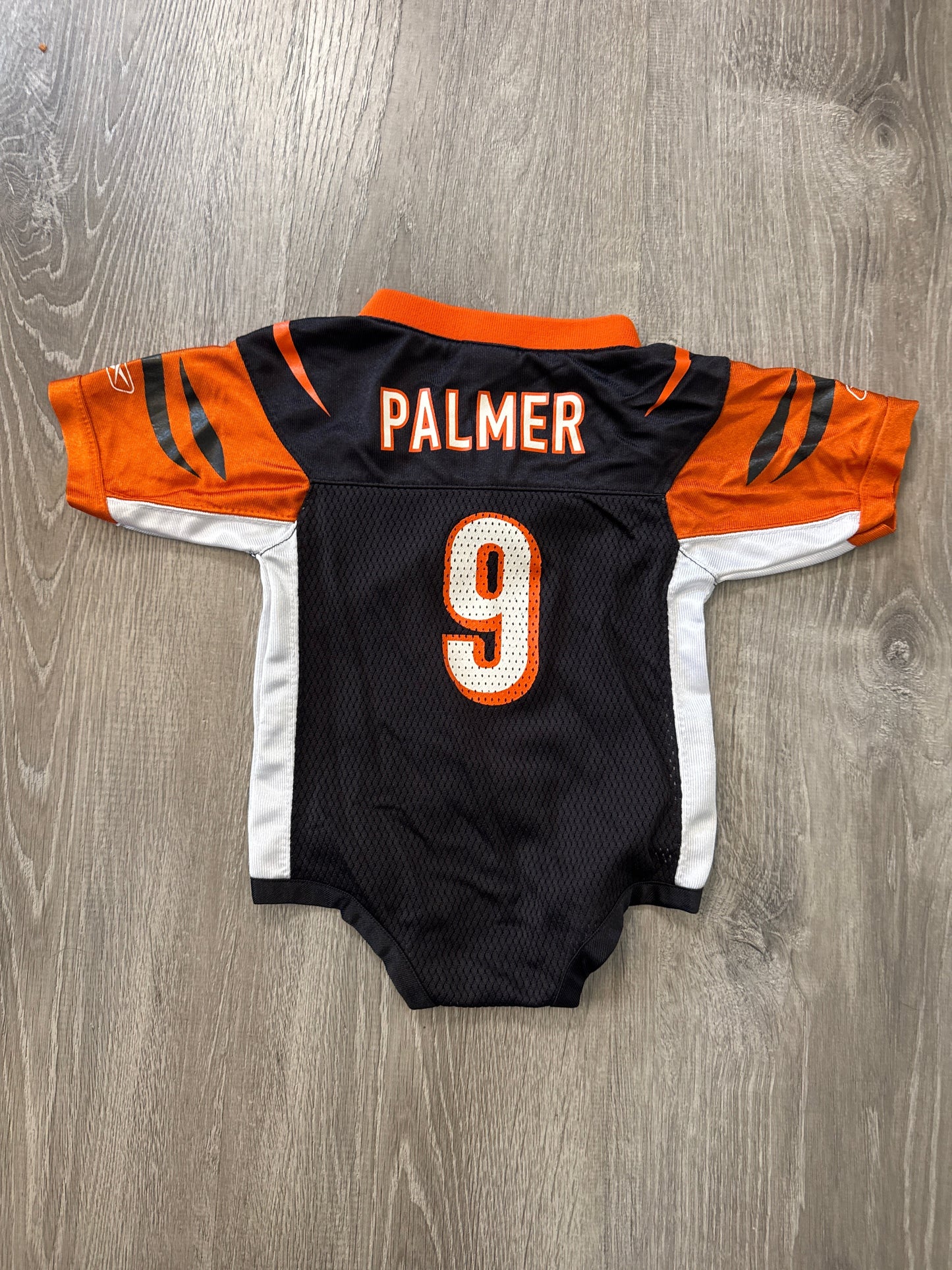 Seller #149 Baby Boys Bengals Jersey onsie size 18m