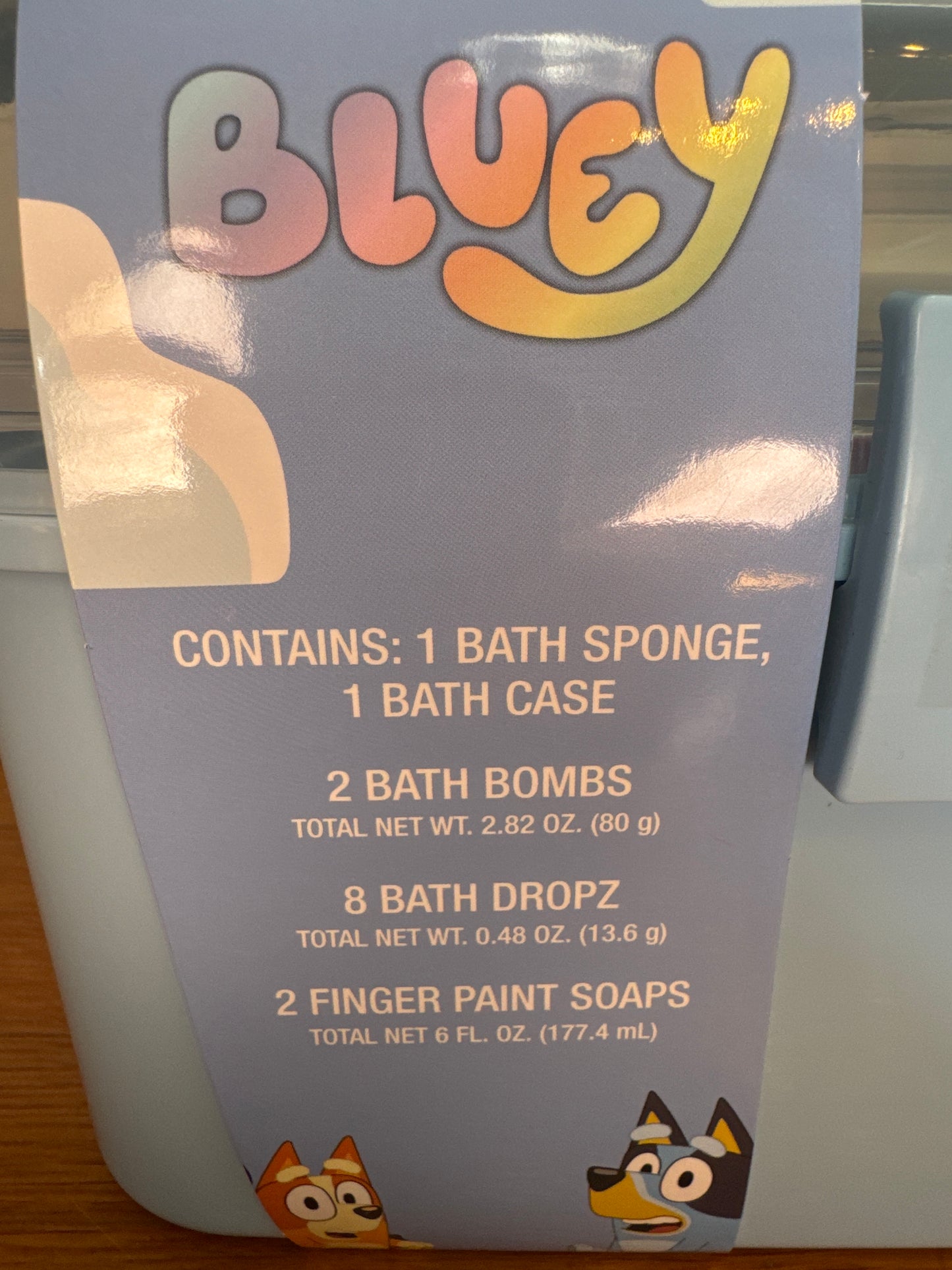 Seller #127 Bluey bath case set