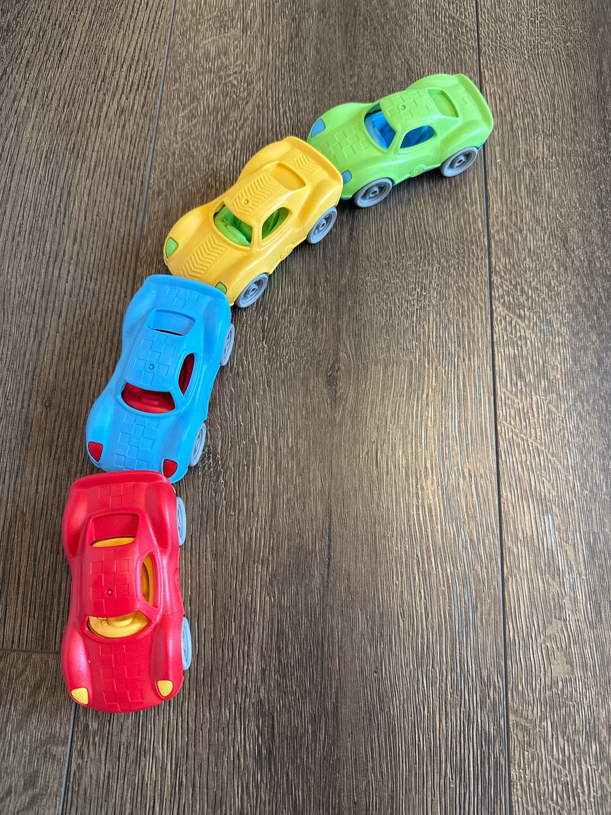 #173 Green Toys stack and link race cars