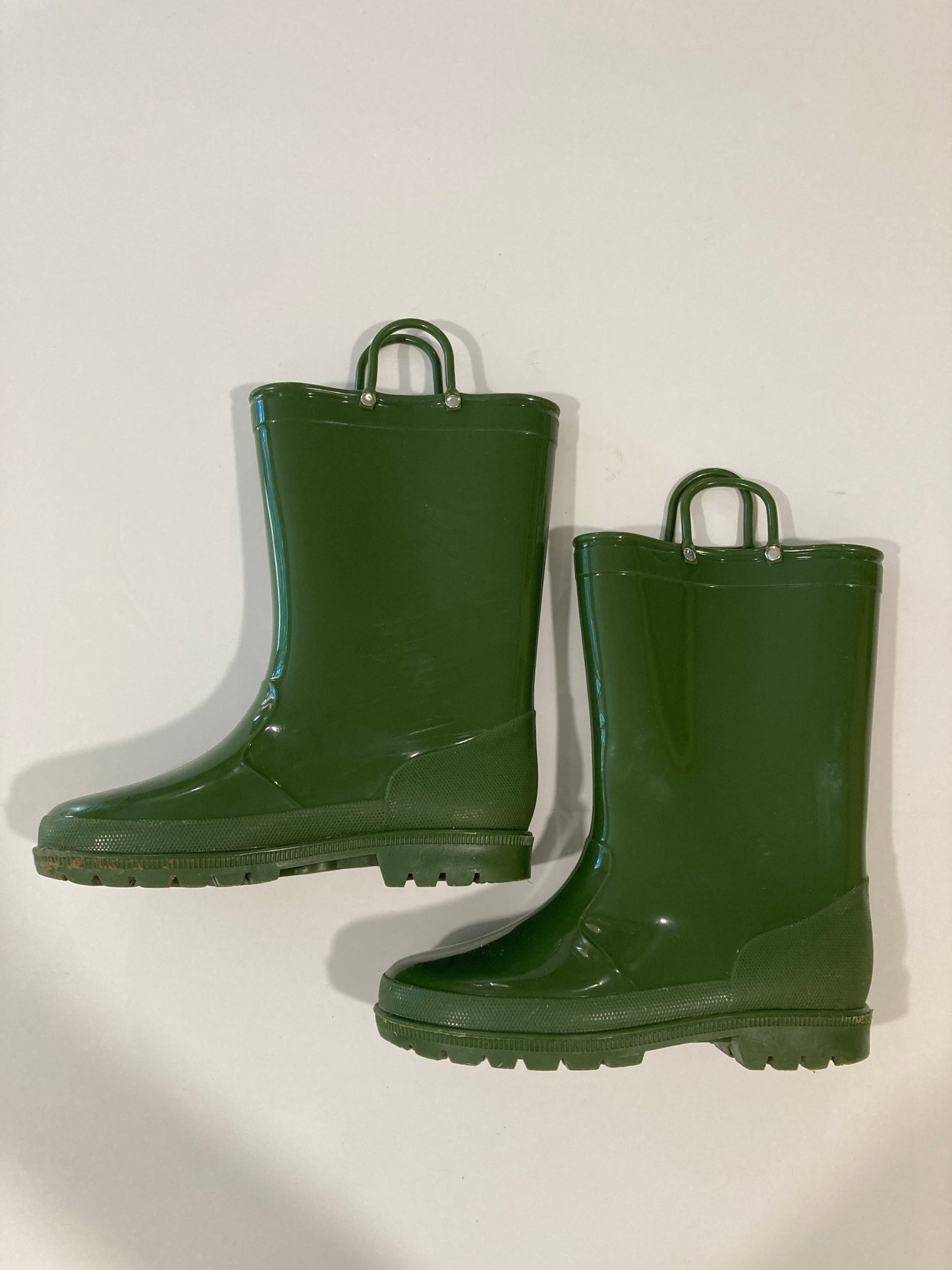 #119-REDUCED!!-Green Rainboots-Big Kid size 4