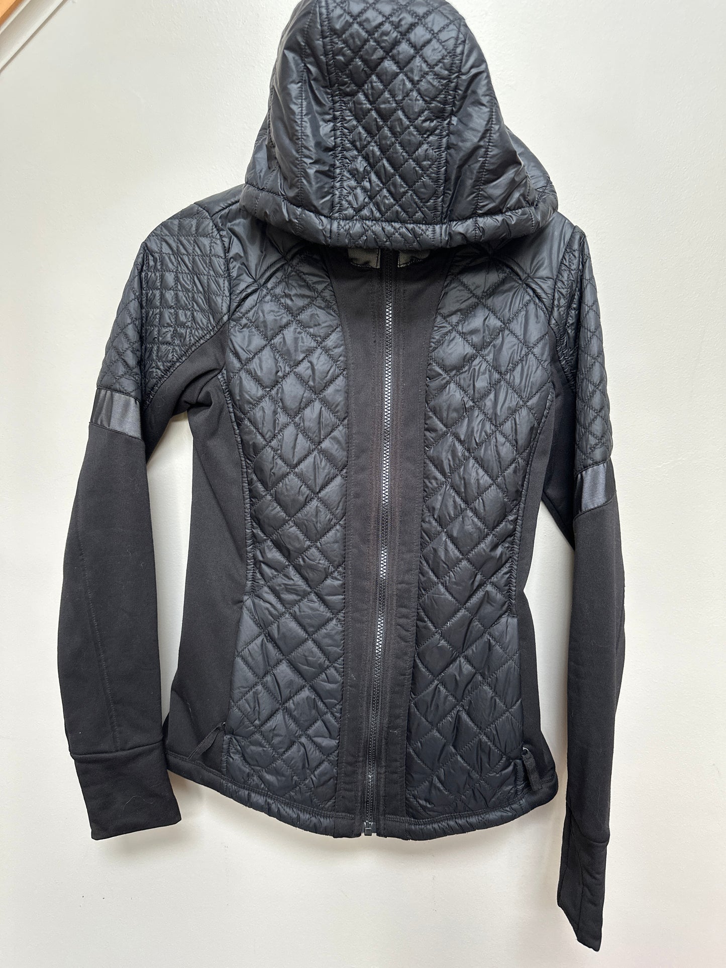 #133 Athleta Sz XS Women’s Black Sz XS Coat Jacket