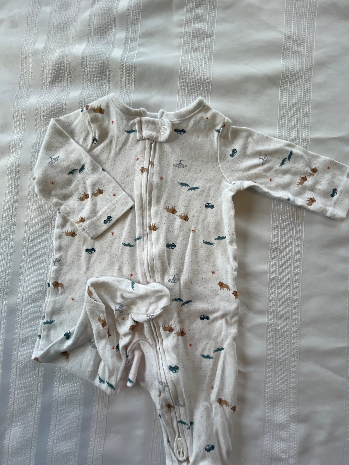 #43 Boys 0-3 footed romper EUC