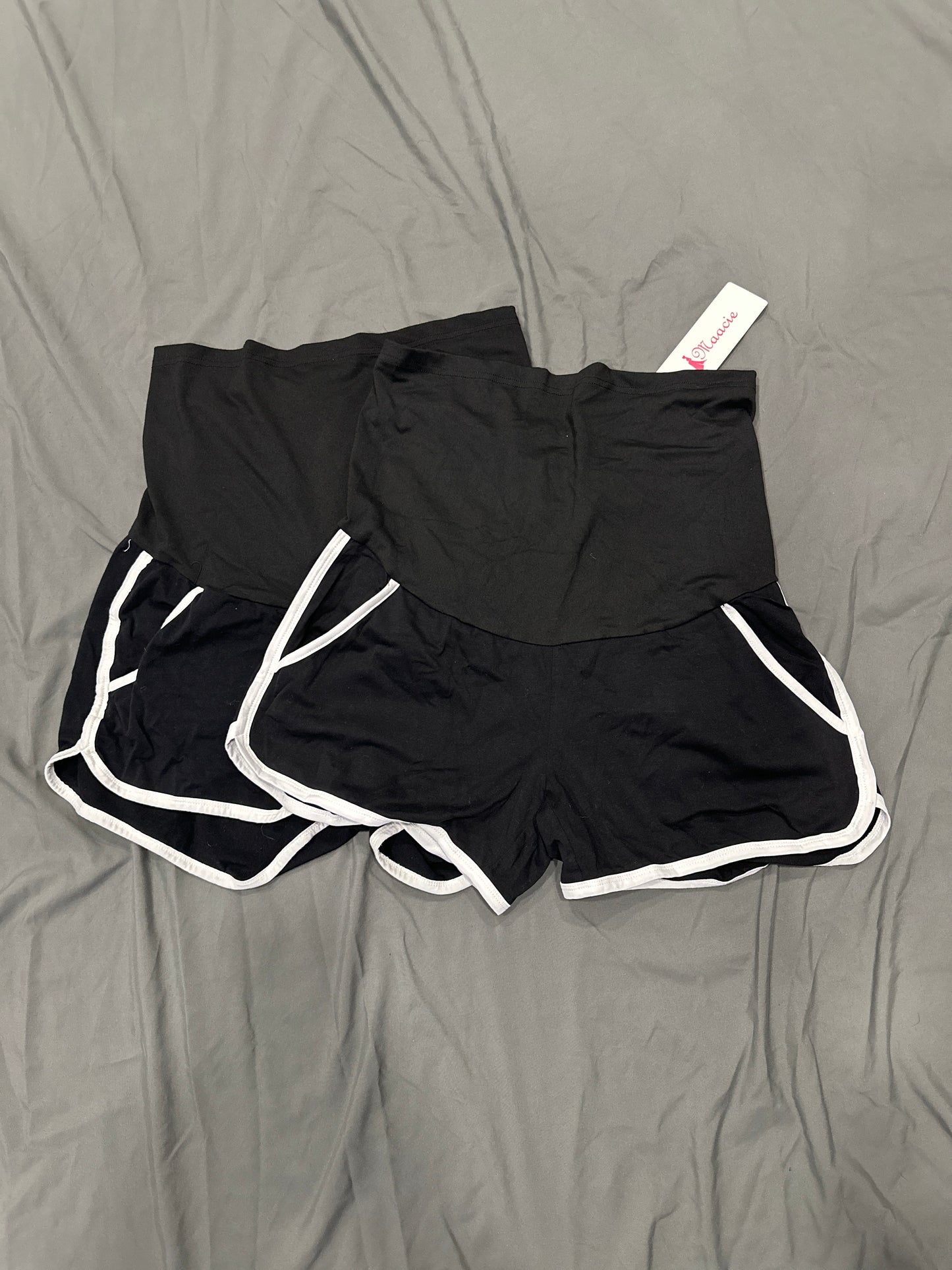 Seller 125, maternity L, lounge shorts