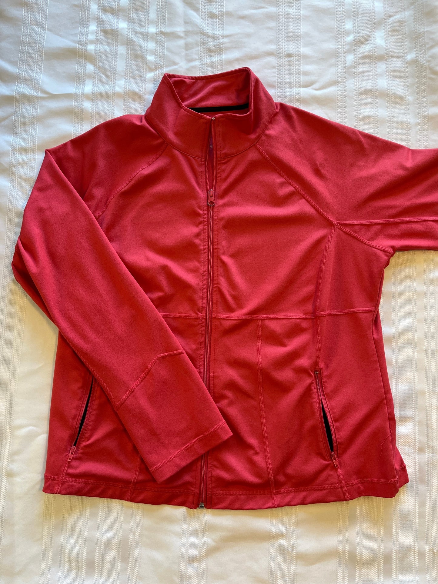 #29 Women’s size L pink stretchy track jacket EUC