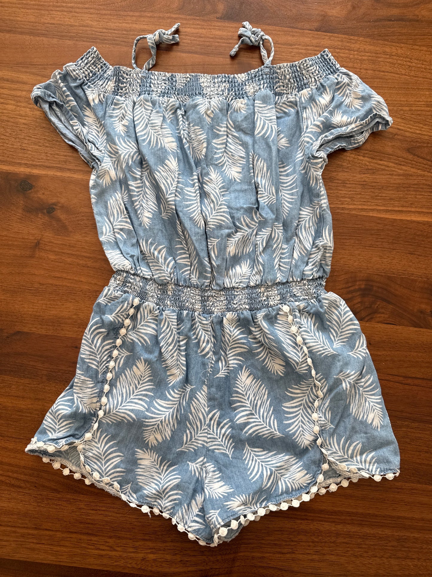 Seller 179 - Girls size 6 Epic Threads romper