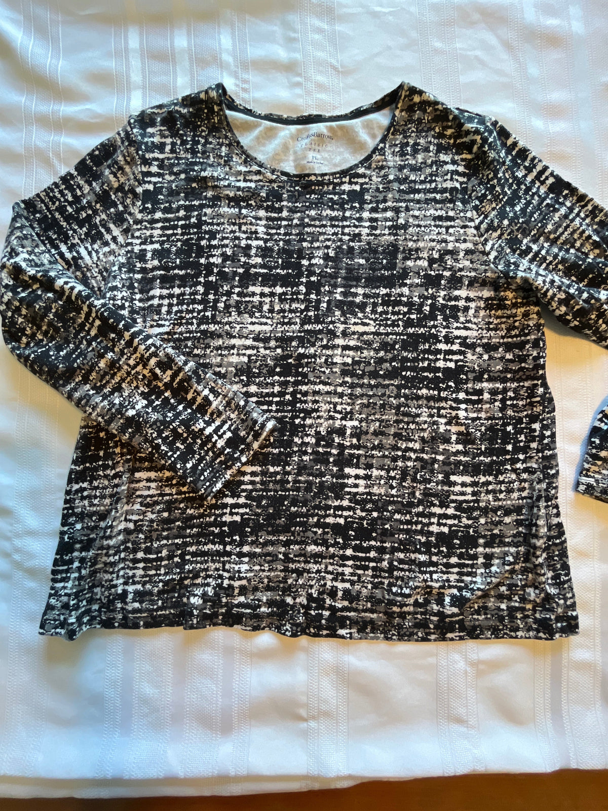#43 Women’s large P Croft and barrow tee EUC