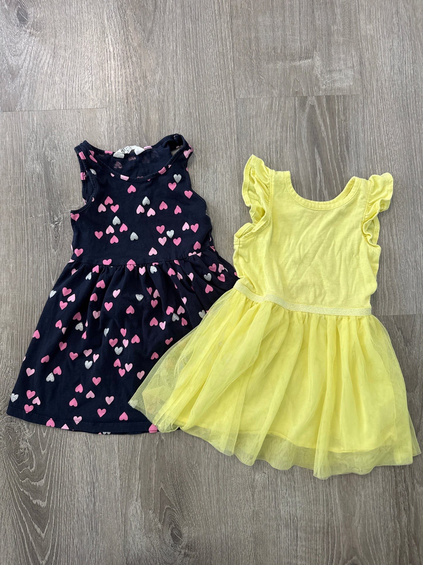 #149 reduced Girls 3T dresses